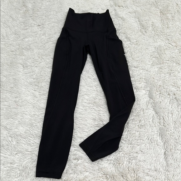 lululemon athletica Pants - 🎾 Lululemon Align High Rise Cropped Legging